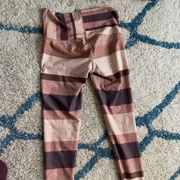 Niyama sol leggings - Picture 3 of 4